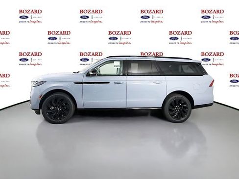 New 2026 Lincoln Navigator L Reserve w/ Jet Appearance Package AWD/4WD image 5