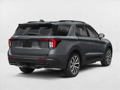 New 2026 Ford Explorer ST-Line w/ ST-Line Street Pack image 2