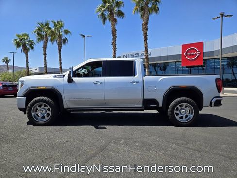 Used 2021 GMC Sierra 2500 Denali w/ Denali Ultimate Package AWD/4WD image 3