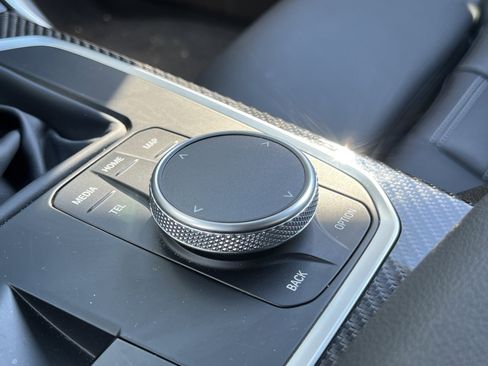 Used 2023 BMW M2 w/ Lighting Package image 30