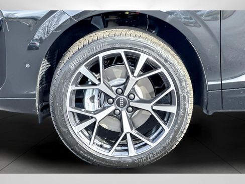New 2026 Audi Q3 quattro 2.0T AWD/4WD image 25