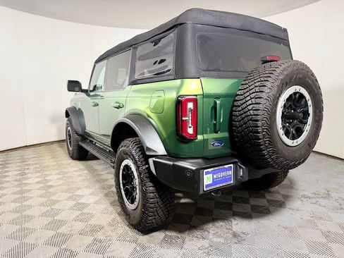 Used 2023 Ford Bronco Outer Banks w/ Sasquatch Package AWD/4WD image 4