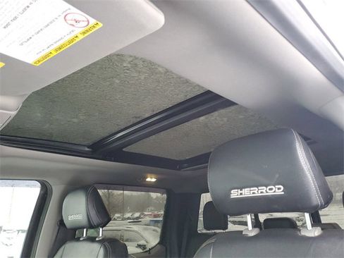 Used 2021 Ford F250 XLT w/ XLT Premium Package image 6