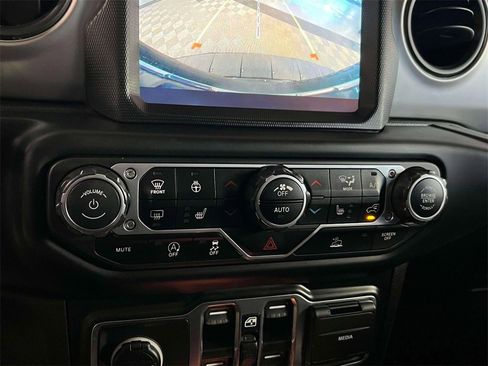 Used 2021 Jeep Wrangler Unlimited Sport S image 28