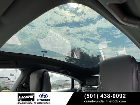 Used 2020 Porsche Taycan 4S w/ Premium Package image 28