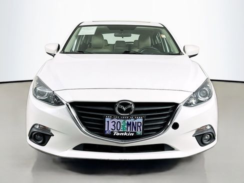 Used 2015 MAZDA MAZDA3 i Touring w/ Technology Package FWD image 3
