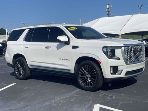 Used 2022 GMC Yukon Denali AWD/4WD image 1