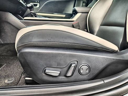 Used 2025 Kia K4 GT-Line w/ GT-Line Premium Package FWD image 12