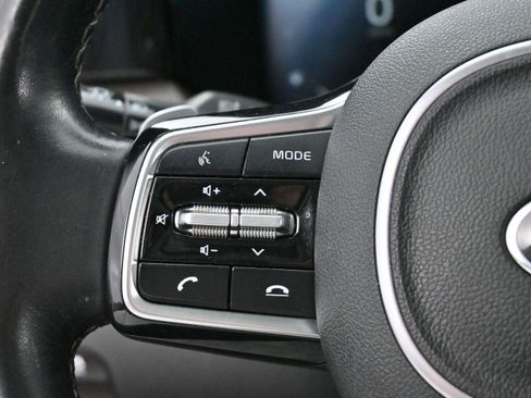 Used 2021 Kia Sorento SX Prestige image 18