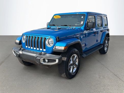 Used 2022 Jeep Wrangler Unlimited Sahara AWD/4WD image 8