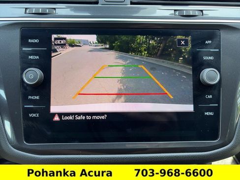Used 2023 Volkswagen Tiguan SE R-Line FWD image 16