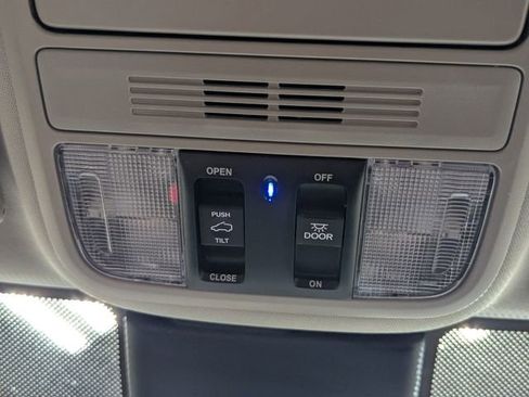 New 2026 Honda Odyssey Elite image 37