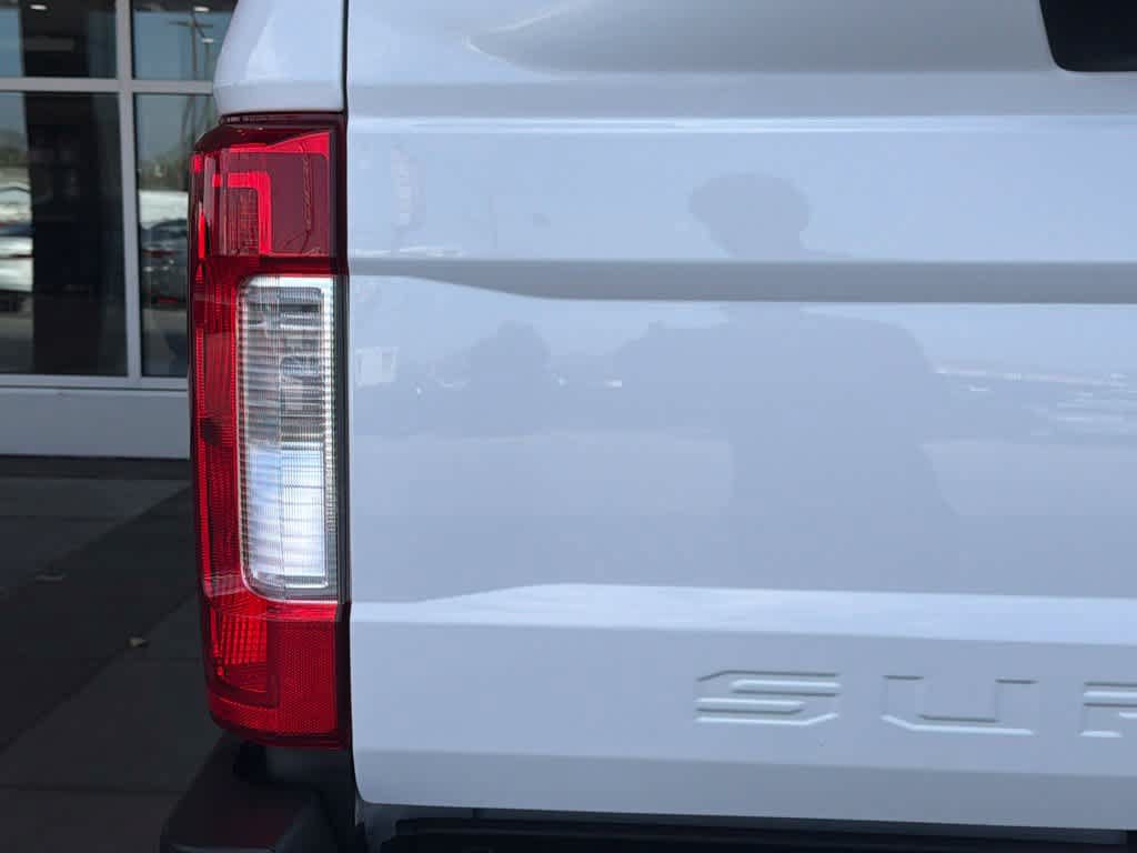 Used 2019 Ford F250 Lariat w/ Lariat Value Package AWD/4WD image 11
