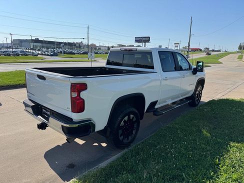 Used 2020 Chevrolet Silverado 2500 LT w/ All Star Edition image 5