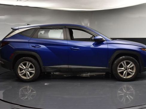 Used 2023 Hyundai Tucson SE AWD/4WD image 8