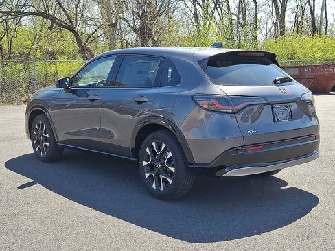 New 2027 Honda HR-V EX-L image 3