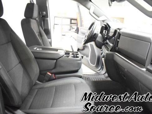 Used 2025 Chevrolet Silverado 2500 LT w/ Convenience Package image 33