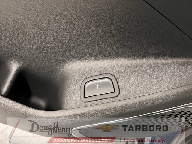 New 2027 Chevrolet Traverse RS w/ LPO, Floor Liner Package FWD image 28