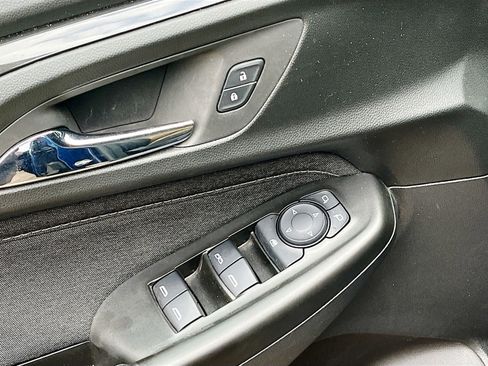 Used 2022 Chevrolet TrailBlazer ACTIV image 17