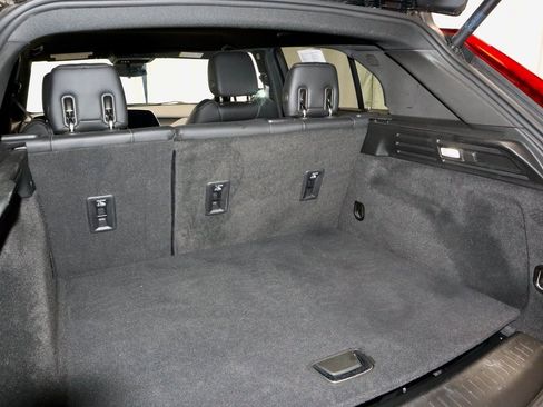 Used 2024 Cadillac XT4 Luxury image 14