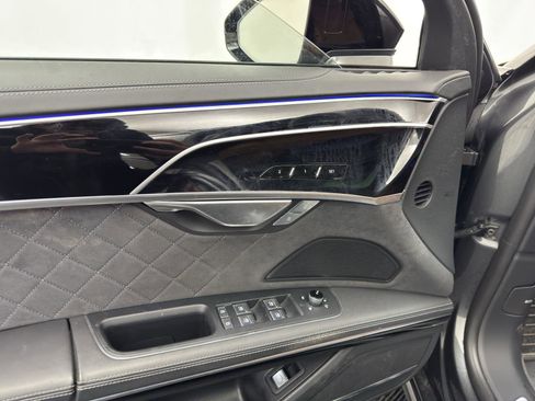 Used 2023 Audi S8 w/ S8 Comfort Plus Package image 21