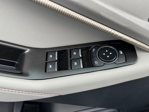 New 2025 Ford Explorer Active w/ Active Comfort Package image 13