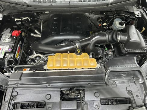 Used 2016 Ford F150 Lariat w/ Equipment Group 502A Luxury image 19