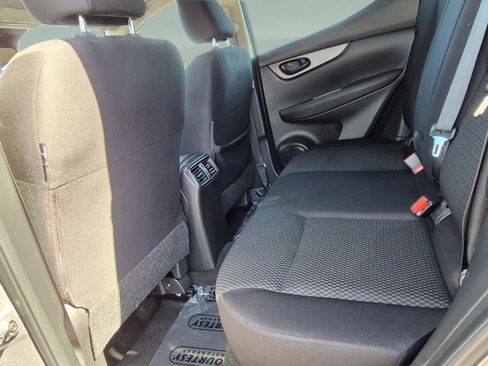 Certified 2021 Nissan Rogue Sport S FWD image 17