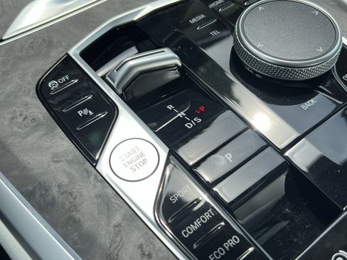 New 2026 BMW X5 xDrive40i w/ Premium Package image 29