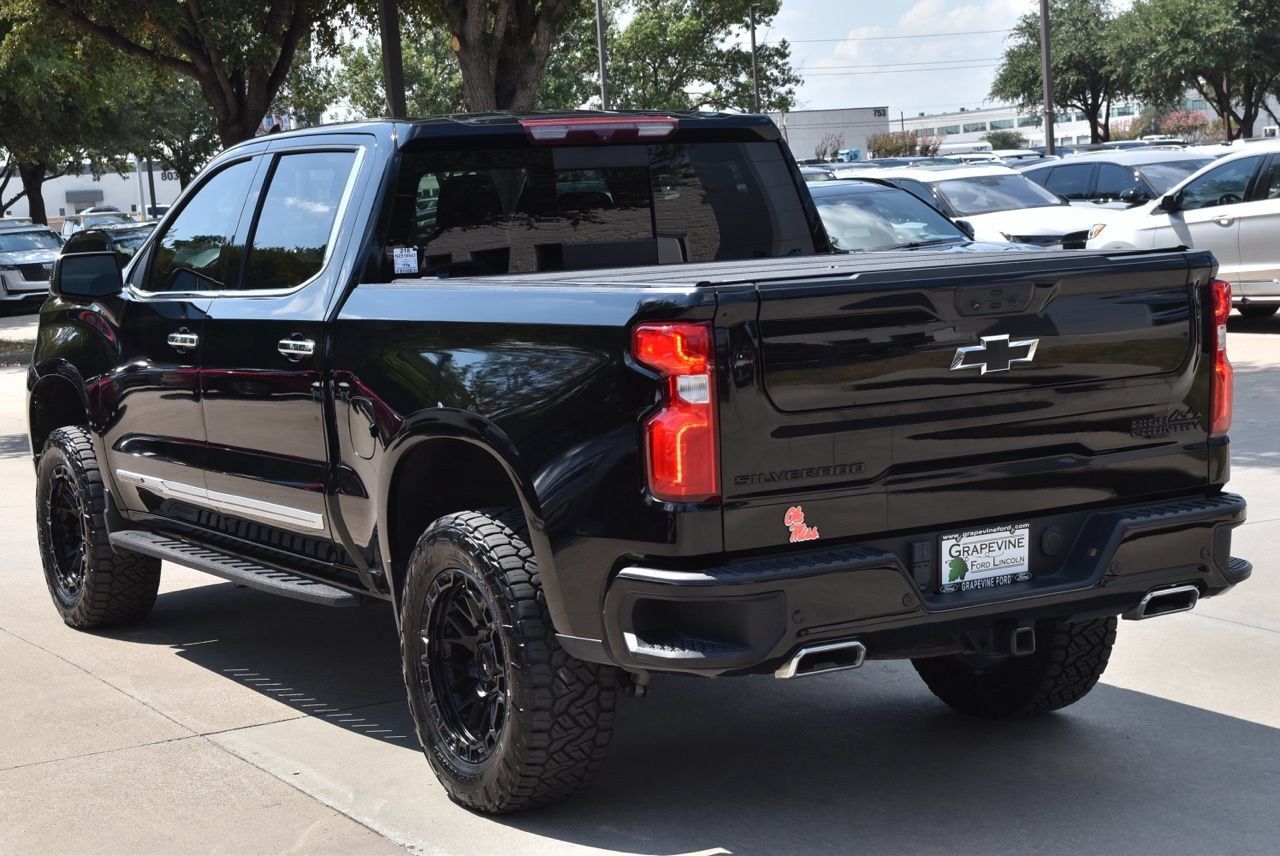 Used 2022 Chevrolet Silverado 1500 High Country w/ Max Trailering Package AWD/4WD image 10
