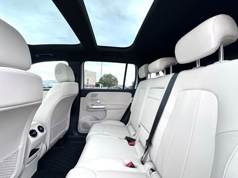 Certified 2026 Mercedes-Benz GLB 250 4MATIC image 25