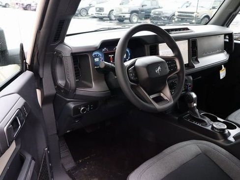 New 2025 Ford Bronco 2-Door w/ Sasquatch Package image 4