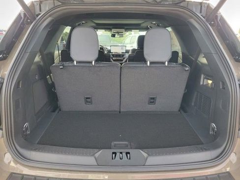 New 2026 Ford Explorer ST w/ Sun And Sound Package image 11