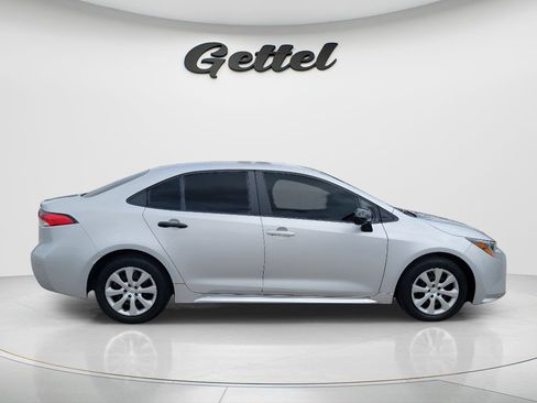 Used 2024 Toyota Corolla LE image 4