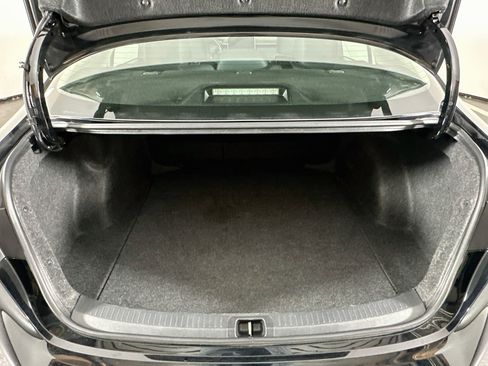 Used 2025 Toyota Corolla LE FWD image 27