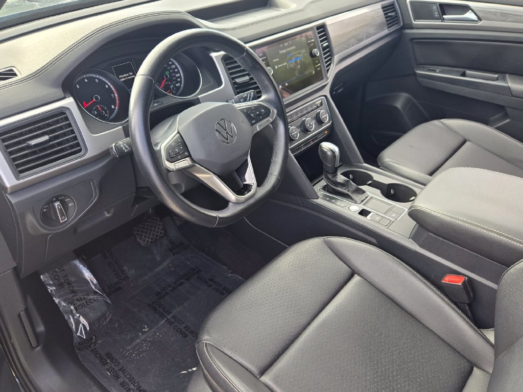 Used 2020 Volkswagen Atlas Cross Sport SE w/ Towing Package FWD image 11