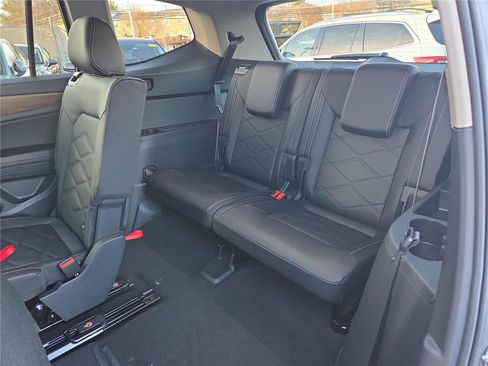 New 2026 Volkswagen Atlas SE image 25
