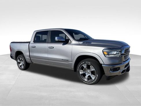 Used 2022 RAM 1500 Laramie AWD/4WD image 2