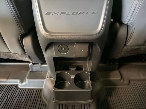New 2026 Ford Explorer Active AWD/4WD image 14