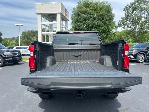 Used 2024 Chevrolet Silverado 1500 LT Trail Boss w/ Protection Package AWD/4WD image 10