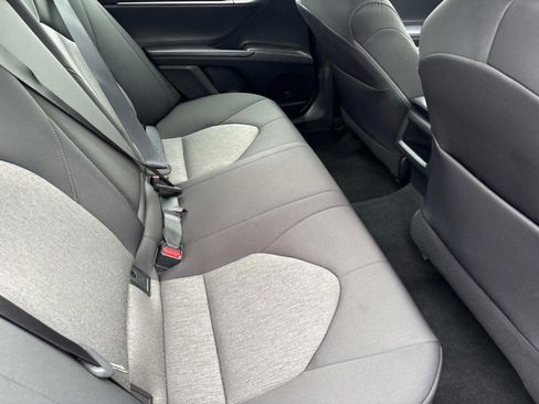 Used 2021 Toyota Camry LE image 21