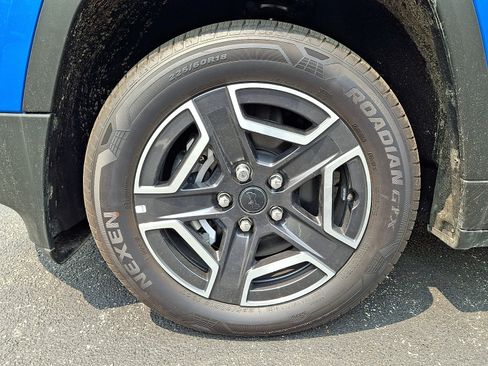 New 2026 Jeep Cherokee Limited AWD/4WD image 5