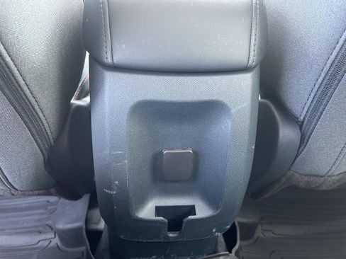 Used 2023 Ford Maverick XLT FWD image 17