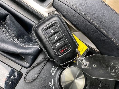 Used 2018 Lexus IS 300 w/ Comfort Package image 36