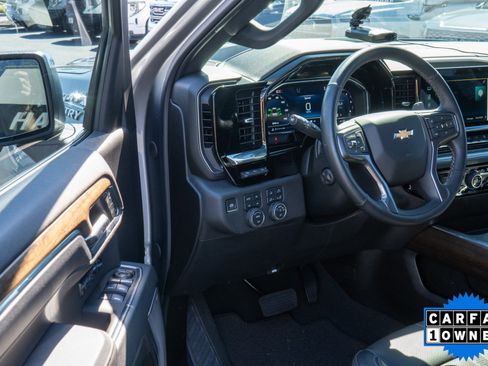 Used 2025 Chevrolet Silverado 1500 High Country w/ Technology Package image 10