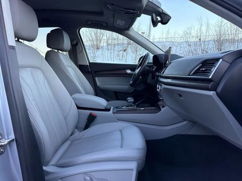 Used 2022 Audi Q5 2.0T Premium w/ Convenience Package image 34