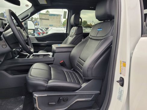 New 2026 Ford F250 Platinum image 35