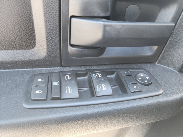 Used 2015 RAM 1500 Express AWD/4WD image 41