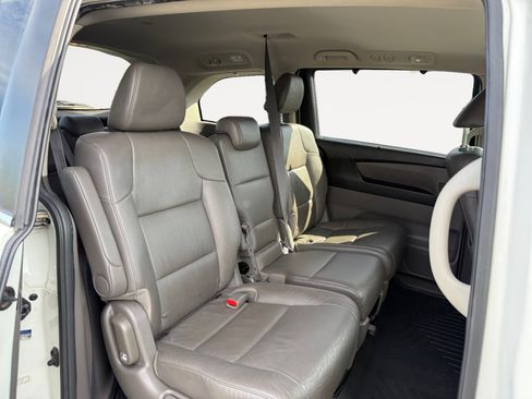 Used 2017 Honda Odyssey EX-L image 18