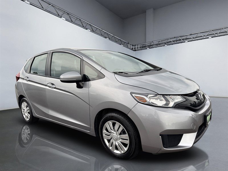 Used 2017 Honda Fit LX image 9
